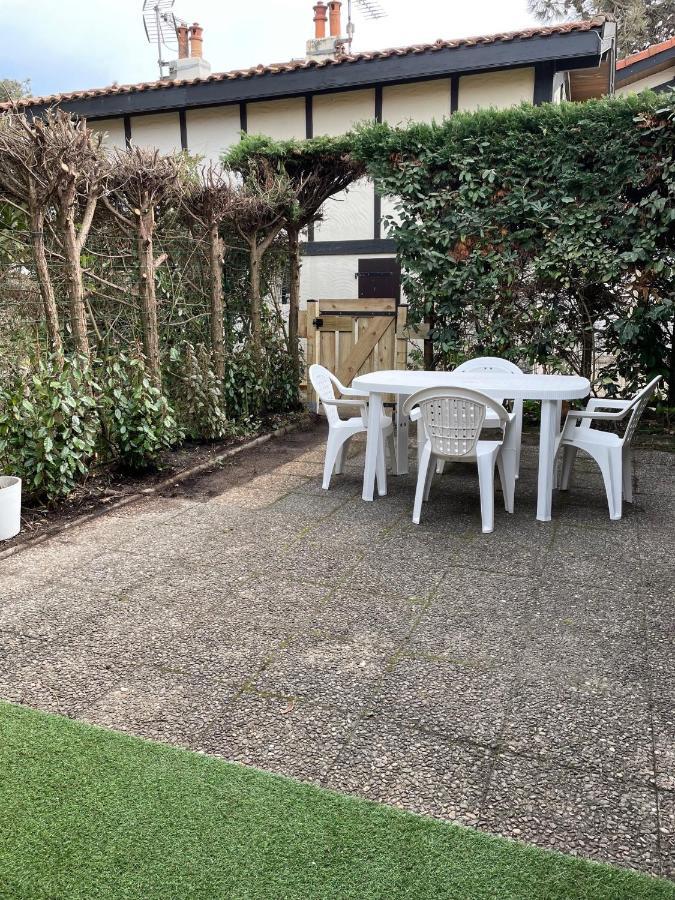Maison A 300m De La Plage, Quartier Calme *